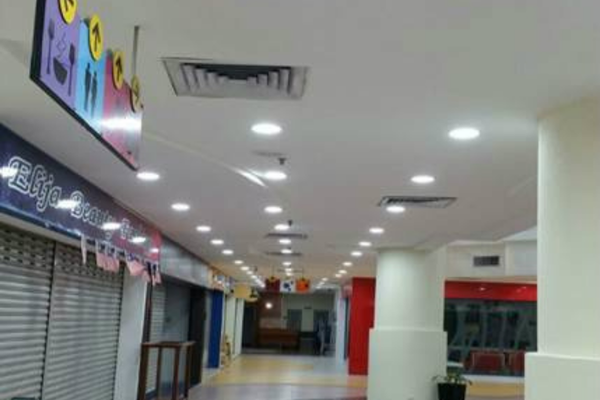 malaysia led lighting t8 tube at shopping mall